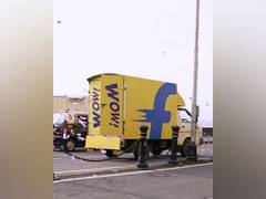 
      
      Flipkart's Truck Accidentally Unleashes a Money Shower in Mumbai
      
      