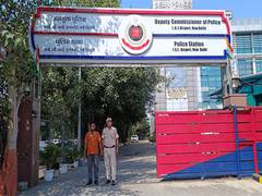 
      
      Delhi airport thefts: 7 baggage handlers arrested
      
      