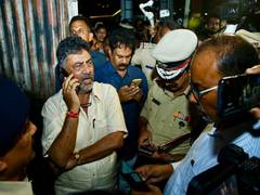 
      
      K'taka govt to give compensation of 5 lakh to each died in fire
      
      