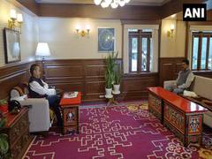 
      
      Sikkim flash floods: MoS Ajay Mishra meets CM Tamang
      
      
