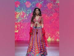 
      
      Parul Gulati dazzles in vibrant ghagra choli at LFW
      
      