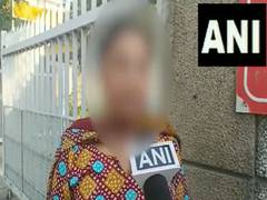 
      
      Jilted lover stabs 23-year-old partner multiple times in cab
      
      