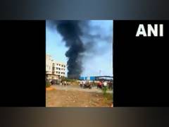 
      
      Fire breaks out at scrap warehouse in Gujarat's Valsad
      
      