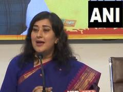 
      
      BJP accuses AAP of 'corruption' in Delhi liquor policy
      
      