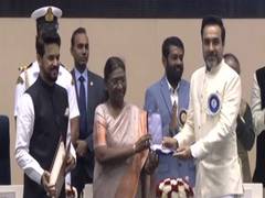 
      
      National Film Awards: Pankaj bags Best Supporting Actor award
      
      