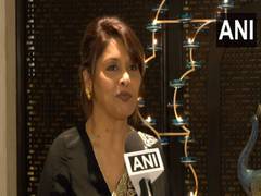 
      
      Pallavi Joshi reacts on winning National Award 
      
      