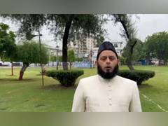 
      
      Maulana Khalid Rashid Firangi welcomes SC's decision
      
      