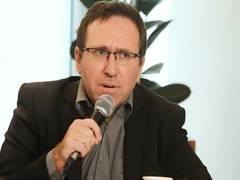 
      
      Families of Israeli hostages fear for loved ones
      
      