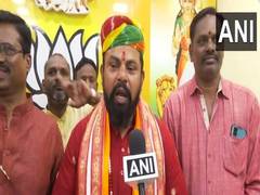 
      
      Raja Singh thanks senior leaders after BJP revoked his suspension
      
      
