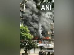
      
      Maharashtra: Fire breaks out in Mumbai building, 4 injured
      
      