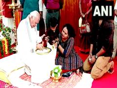 
      
      Kerala Raj Bhavan organise Vidyarambham ceremony on Vijayadashmi
      
      
