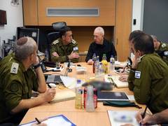 
      
      'Gaza ground war delayed by strategic considerations'
      
      