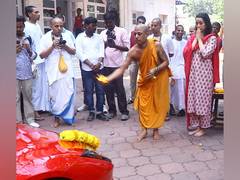 
      
      Shraddha Kapoor drives to Mumbai's Iskcon temple in her new car
      
      