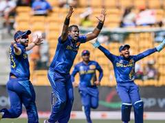 
      
      World Cup: Sri Lankan bowlers slice through England's batting
      
      