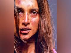 
      
      'Apurva': Tara efused to take shower to underwent makeover
      
      