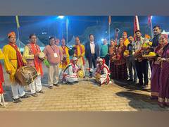 
      
      Team of Amrit Kalash Yatra from Uttarakhand reaches Delhi
      
      