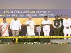 
      
      PM Modi inaugurates projects worth Rs 5800 crores in Mehsana
      
      