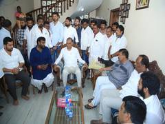 
      
      Telangana: Congress ex-MLA Vishnuvardhan Reddy to join BRS
      
      