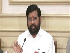 
      
      Maratha reservation activist Jarange Patil ends hunger strike...
      
      