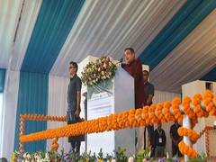 
      
      Nitin Gadkari lays foundation stone for NH projects in Assam
      
      