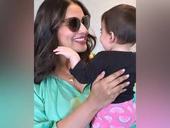 
      
      Bipasha Basu posts adorable video of daughter Devi
      
      