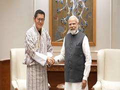 
      
      King of Bhutan, Jigme Khesar Namgyel Wangchuck meets PM Modi
      
      