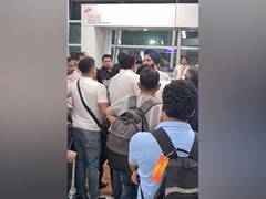 
      
      Air India leaves Kolkata bound passengers stranded
      
      