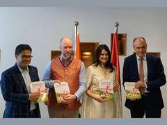 
      
      The First Official Dutch Language Textbook Launched
      
      