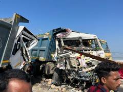 
      
      Indian Army rescues 2 drivers from accident-hit vehicles in Assam
      
      