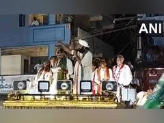 
      
      DK Shivakumar dares BRS leaders to visit Karnataka, witness...
      
      