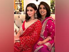 
      
      Saas bahu jodi Neetu, Alia wish fans on Diwali in style
      
      