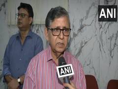 
      
      West Bengal Pollution Control Board Chairman mocks at air quality
      
      
