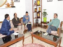 
      
      Himachal CM seeks status report on e-charging station progress
      
      