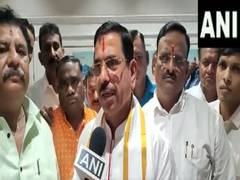 
      
      “Congress encouraged anti-social activists, criminals..