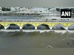 
      
      Water level in Vaigai river rises due to heavy rain in Madurai
      
      