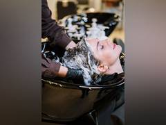 
      
      Hair product chemicals can remain in some concentrations in air
      
      