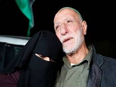 
      
      Israel Prison releases 30 Palestinian prisoners
      
      