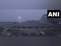 
      
      Delhi air quality remains in 'poor' category
      
      