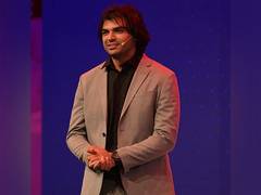 
      
      Chopra proposes live telecast of athletic competitions 
      
      