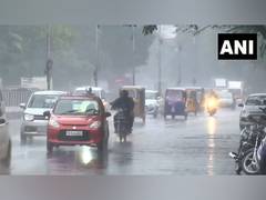 
      
      TN: Nagapattinam district continues to receive heavy rainfall
      
      