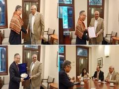
      
      Bhupendra Patel invites Singapore minister for Vibrant Gujarat
      
      