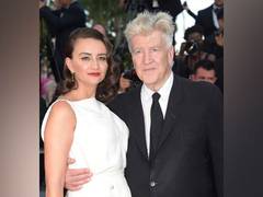 
      
      David Lynch’s wife, Emily Stofle, files for divorce
      
      