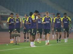 
      
      ISL: Winless Hyderabad FC locks horns with struggling Mohun Bagan
      
      
