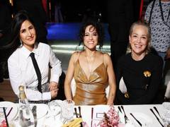
      
      Katrina pose with Sharon Stone, Michelle Rodriguez
      
      