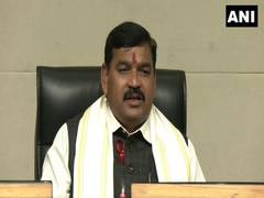 
      
      1052 lost lives due to heart attack in 6 months: Gujarat Minister
      
      