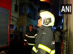 
      
      Mumbai building fire: Two charred bodies recovered
      
      
