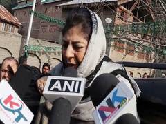
      
      Mehbooba undeterred by Cong drubbing in 3 states
      
      