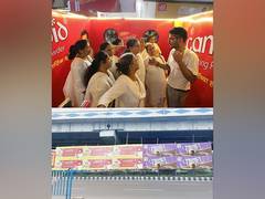 
      
      Candid Dusting Powder's Festive Brand Activations Illuminate 
      
      