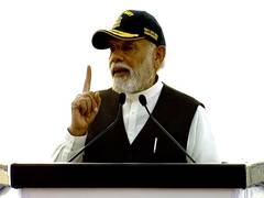 
      
      PM Modi attends Navy Day celebrations in Sindhudurg
      
      