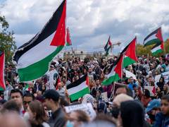 
      
      'Anti-semitic': White House blasts pro-Palestinian protest in US
      
      